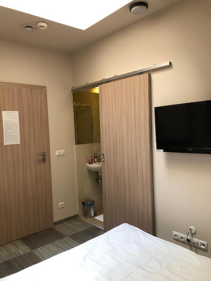 Hostel Promenada Rzeszów Eksteriør bilde