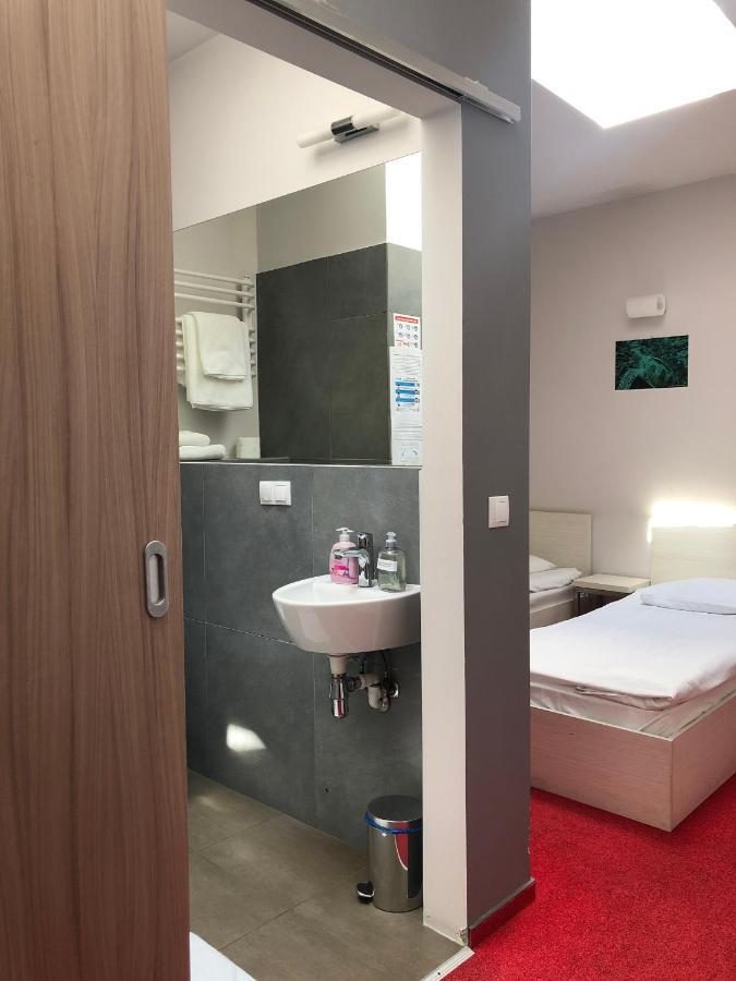 Hostel Promenada Rzeszów Eksteriør bilde
