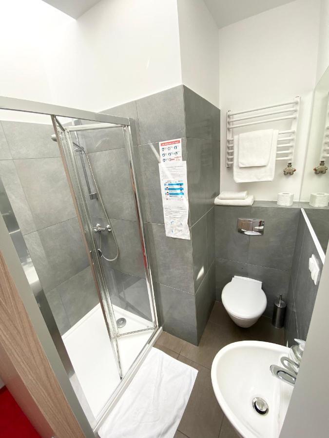 Hostel Promenada Rzeszów Eksteriør bilde