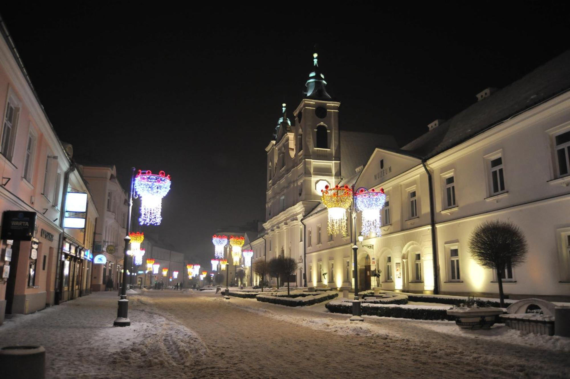 Hostel Promenada Rzeszów Eksteriør bilde